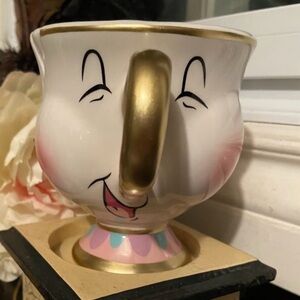 Tokyo Chip character mug